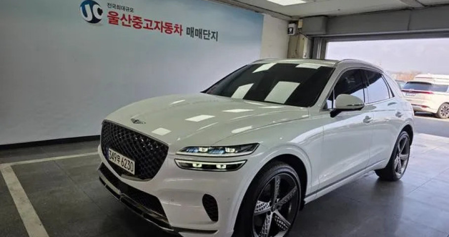 Genesis Gv70 