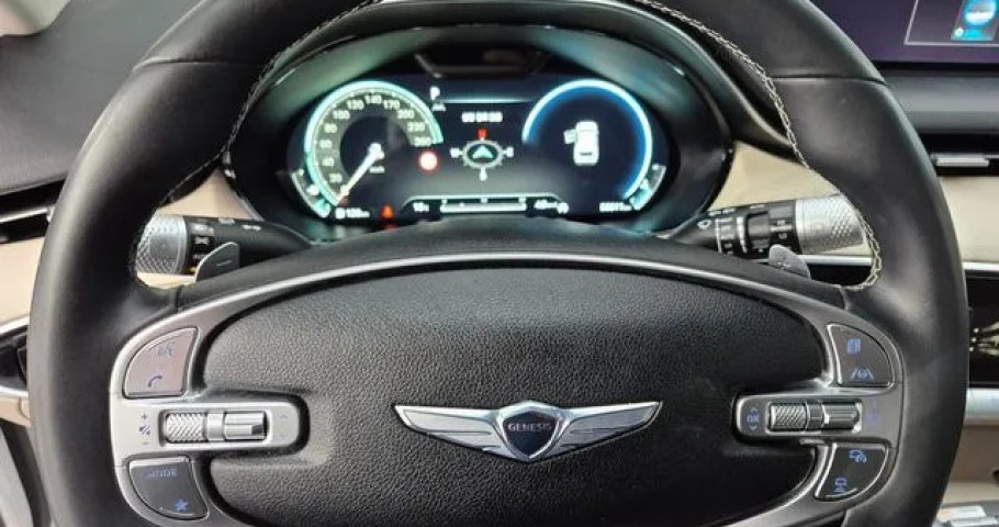 Genesis Gv70 