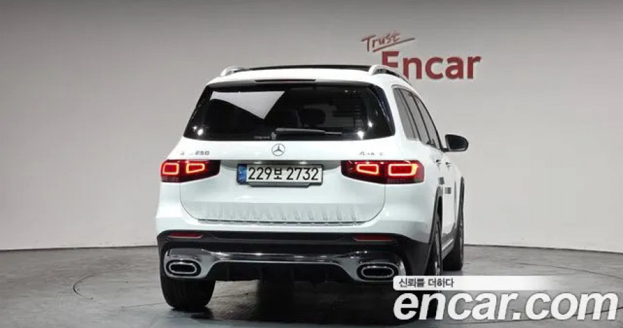 Mercedes-Benz Glb-Class 