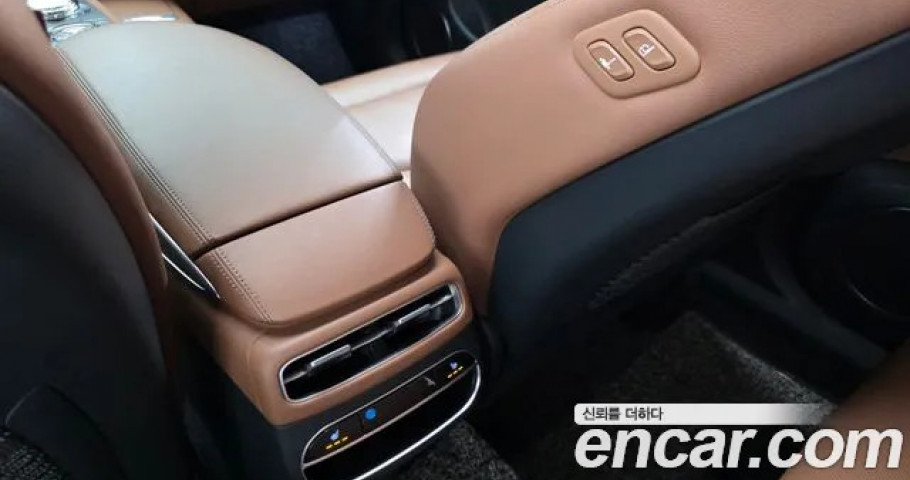 Genesis Gv70 