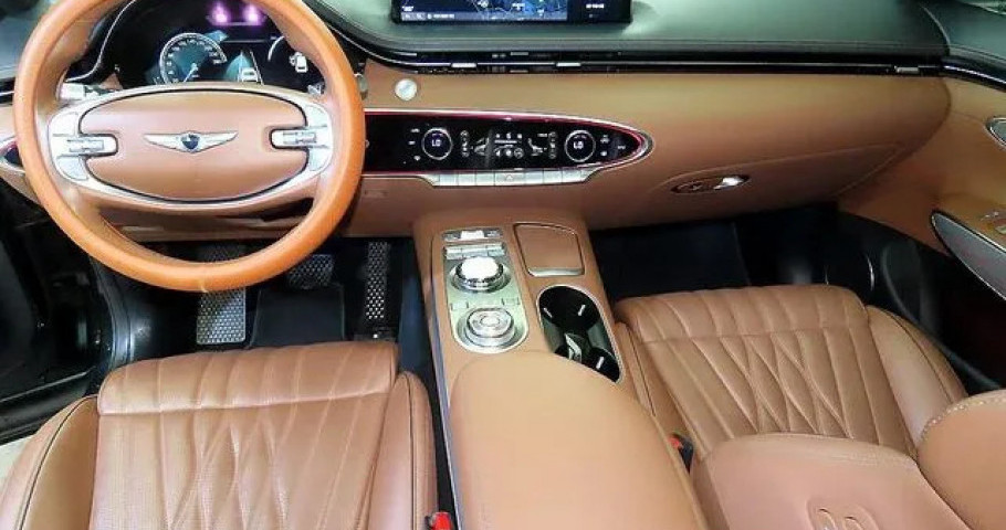 Genesis Gv70 