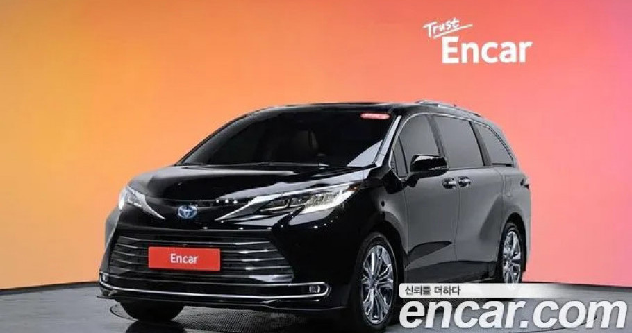 Toyota Sienna 