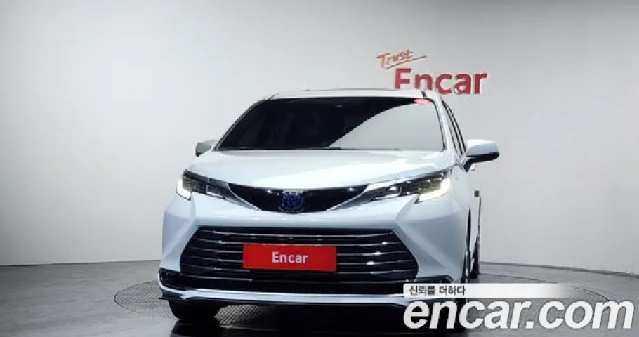 Toyota Sienna 