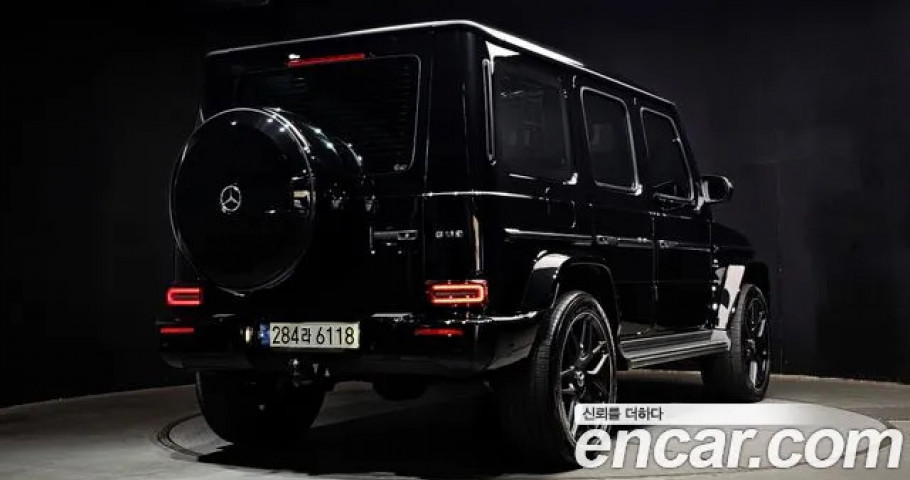 Mercedes-Benz G-Class 