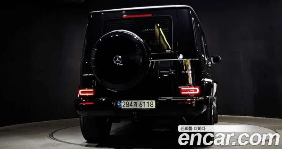 Mercedes-Benz G-Class 