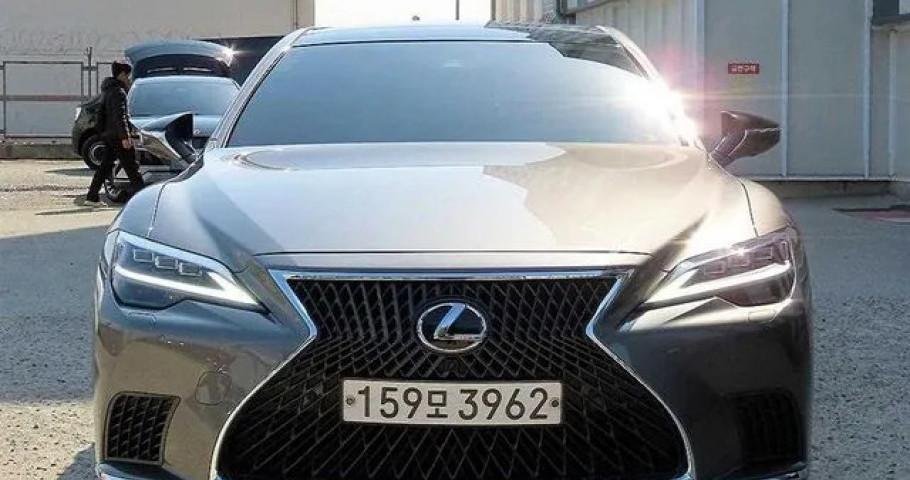 Lexus Ls 