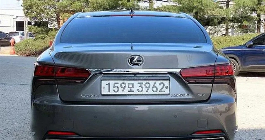 Lexus Ls 