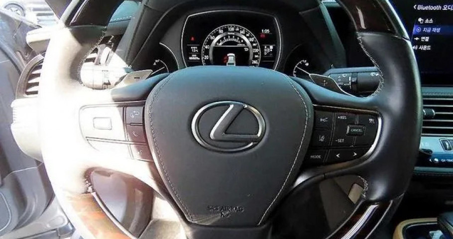Lexus Ls 