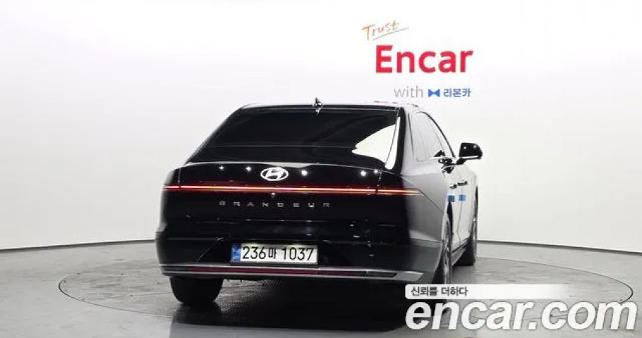 Hyundai Grandeur 