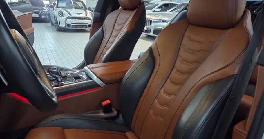 Bmw 8-Series 