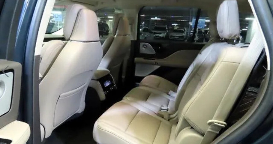 Lincoln Aviator 