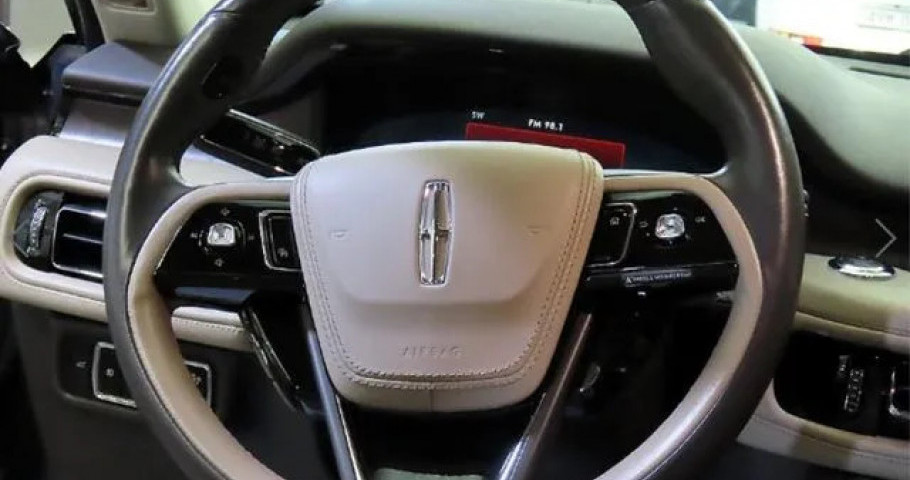 Lincoln Aviator 