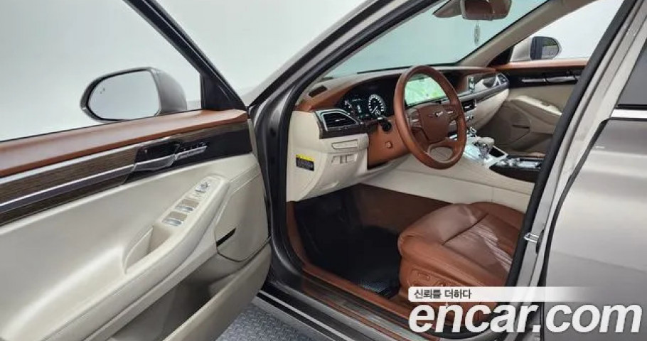 Genesis G90 