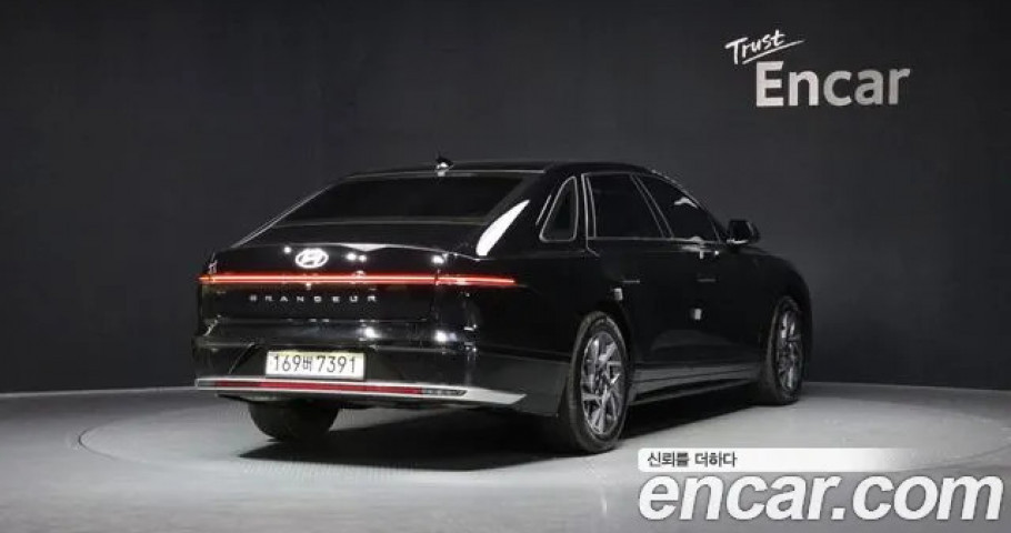 Hyundai Grandeur 