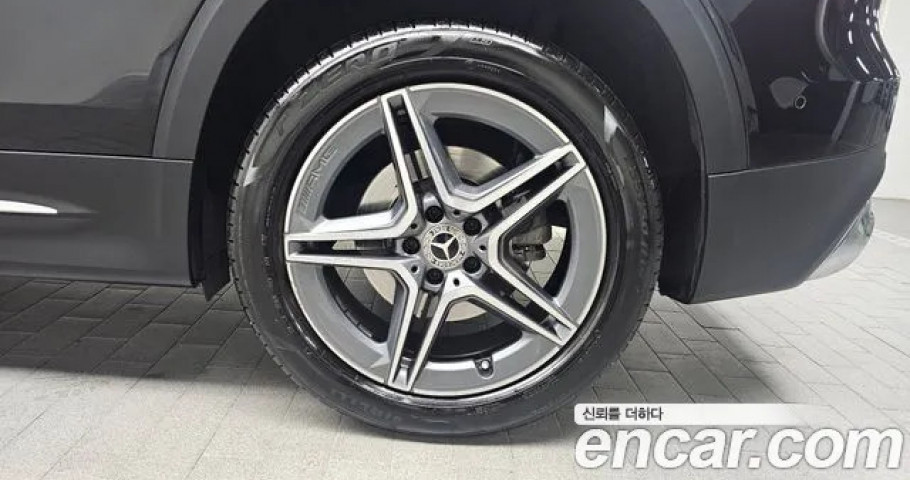 Mercedes-Benz Glb-Class 