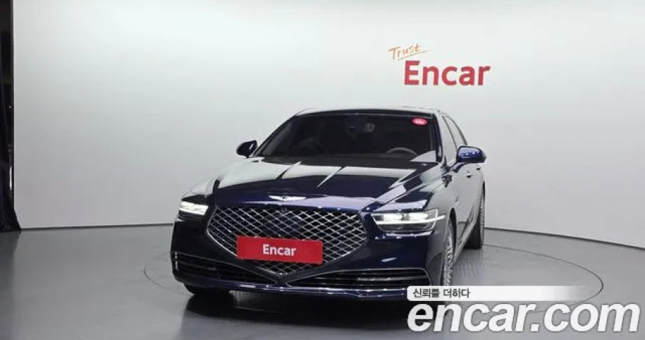 Genesis G90 