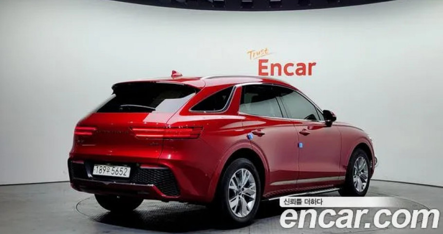 Genesis Gv70 