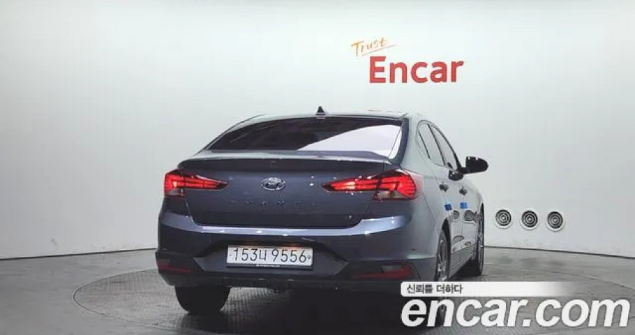 Hyundai Avante (Elantra) 