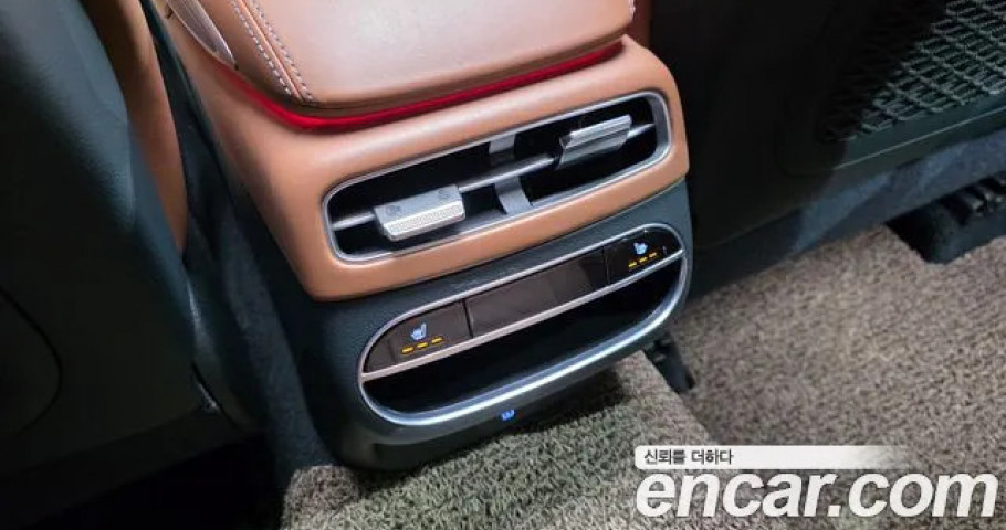 Genesis Gv70 