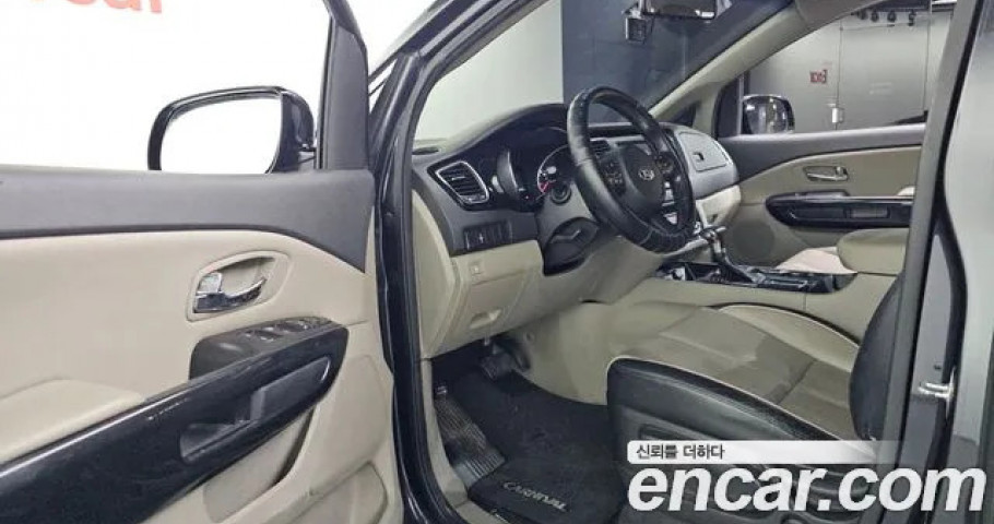 Kia Carnival 