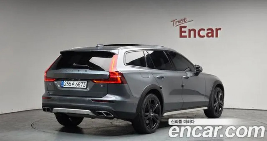 Volvo V60 