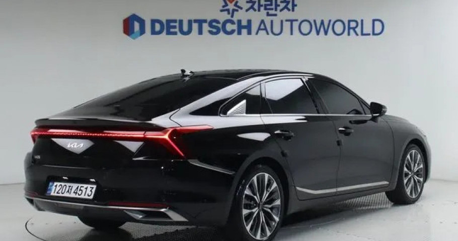 Kia K8 