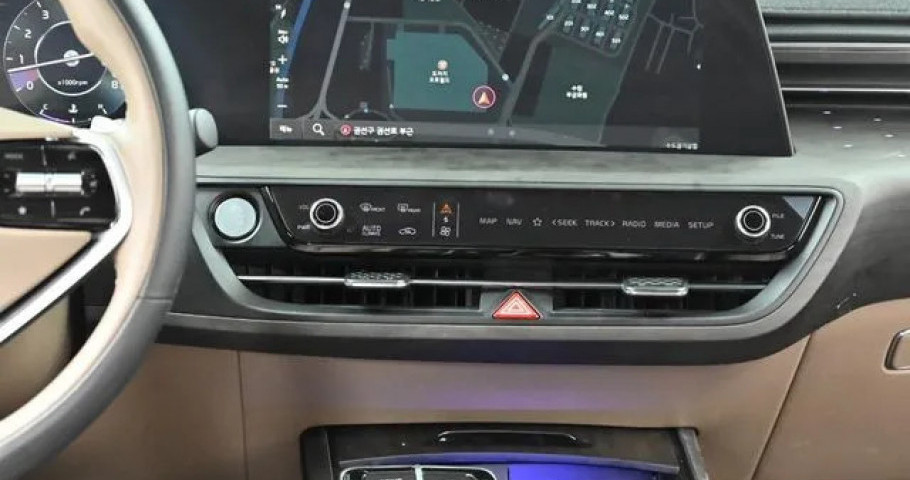 Kia K8 