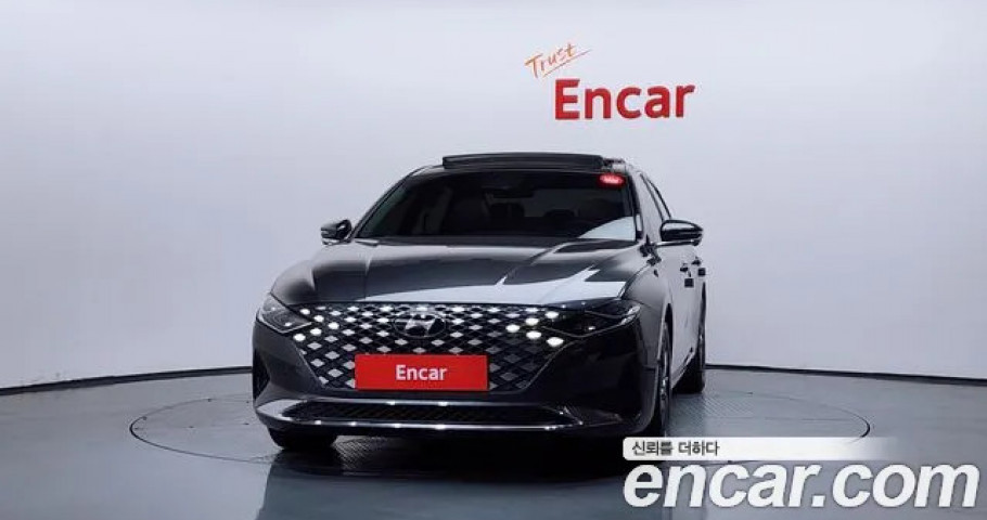 Hyundai Grandeur 