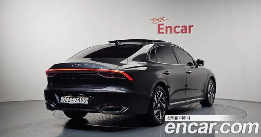 Hyundai Grandeur 