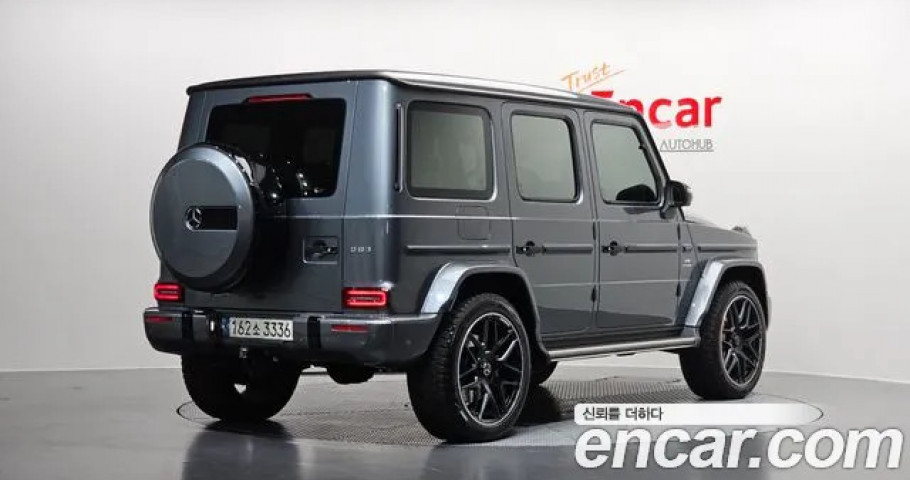 Mercedes-Benz G-Class 