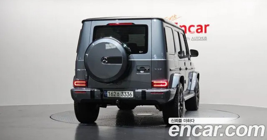 Mercedes-Benz G-Class 