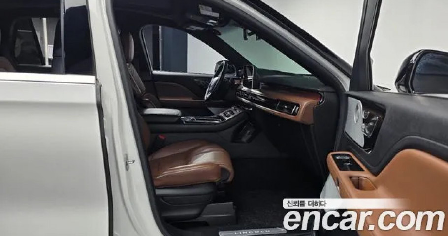 Lincoln Aviator 