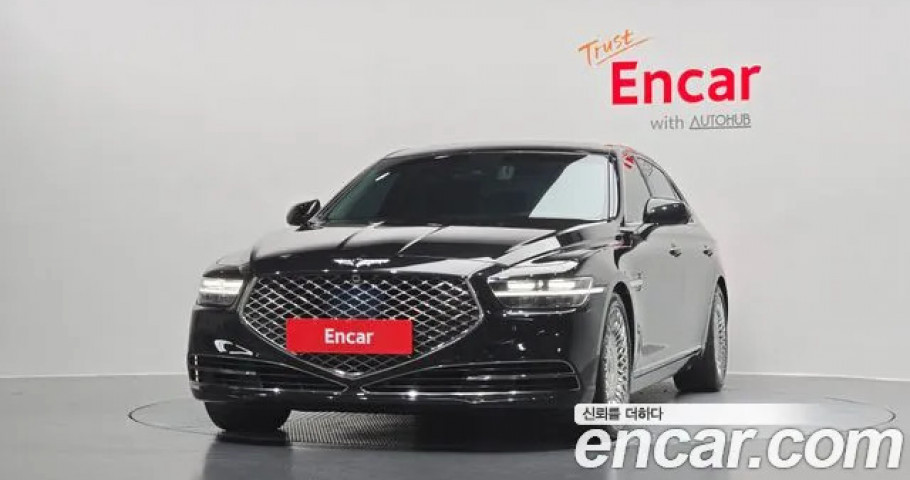 Genesis G90 