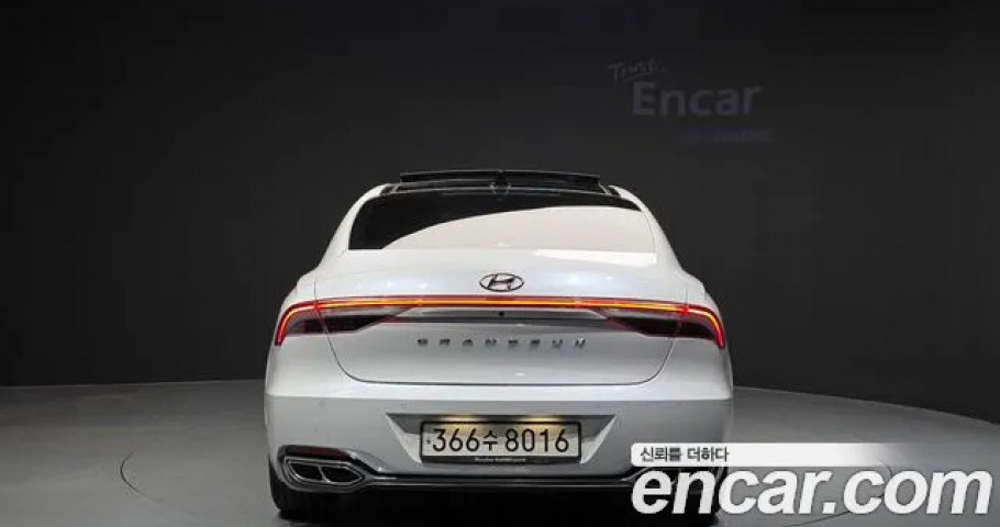 Hyundai Grandeur 