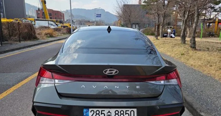 Hyundai Avante (Elantra) 