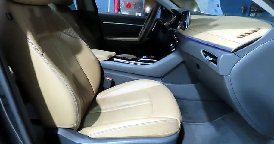 Hyundai Sonata 