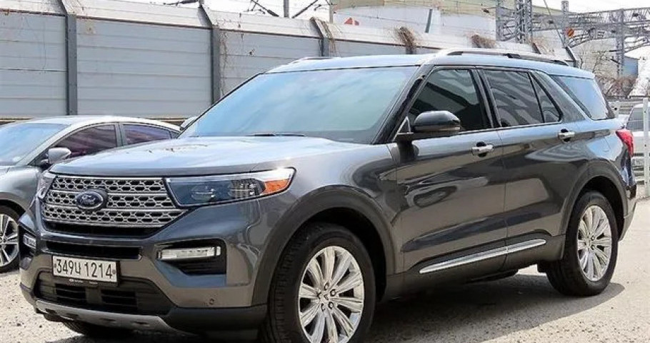 Ford Explorer 