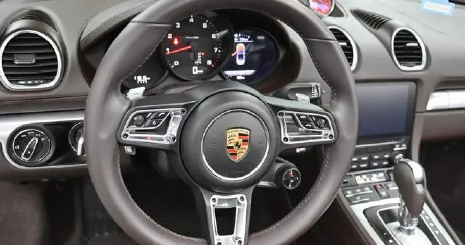 Porsche 718 