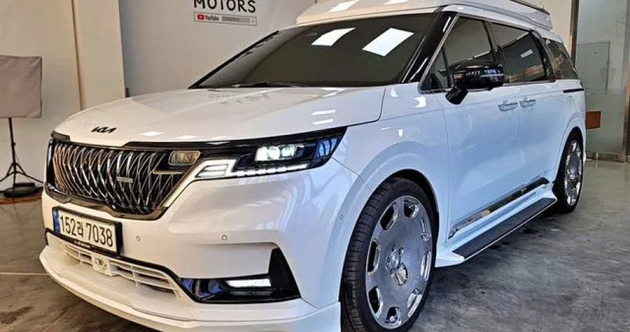 Kia Carnival 