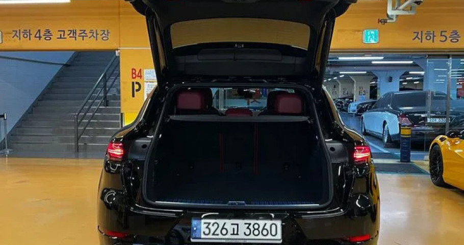 Porsche Cayenne 