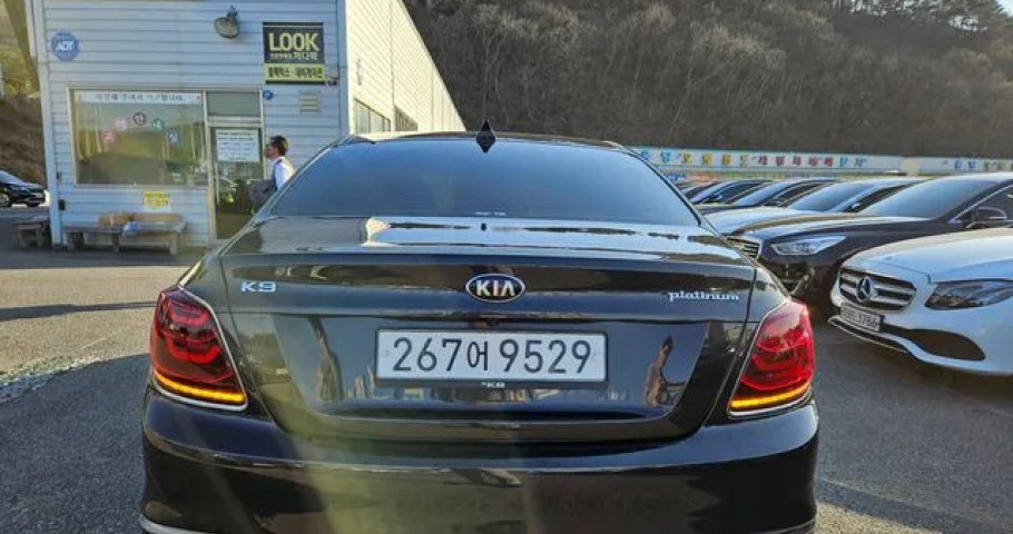 Kia K9 