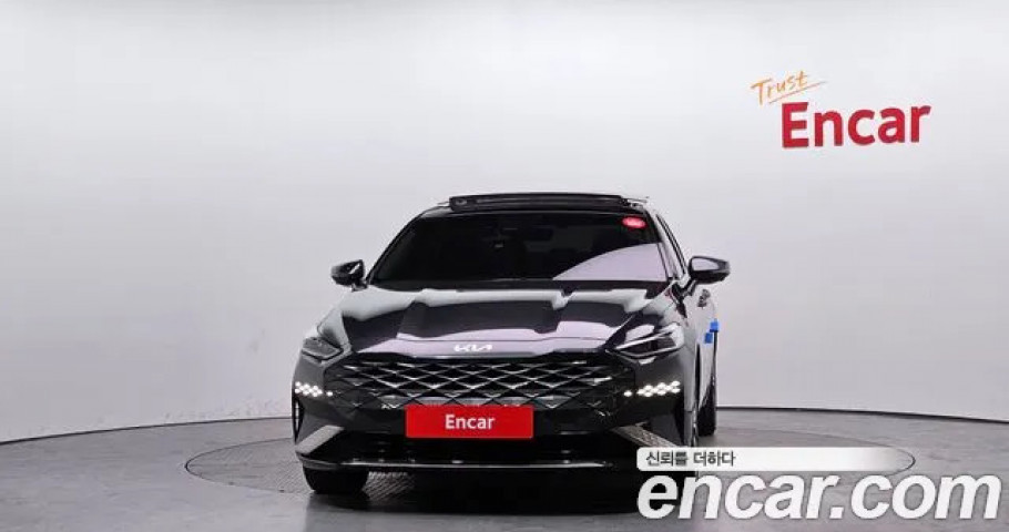 Kia K8 