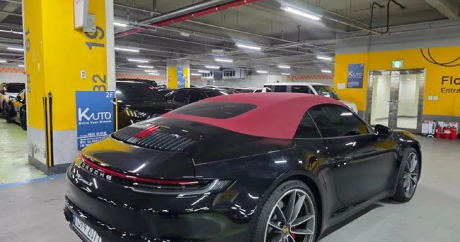 Porsche 911 