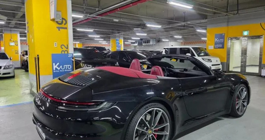 Porsche 911 