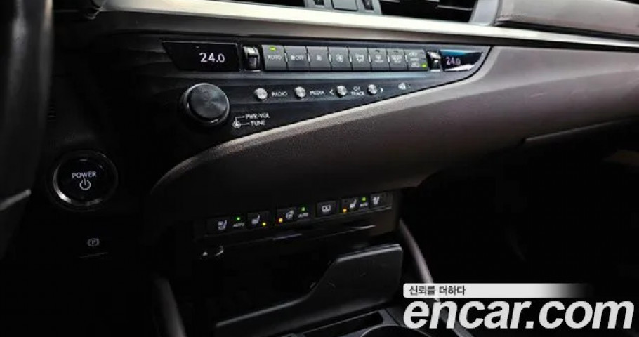 Lexus Es 