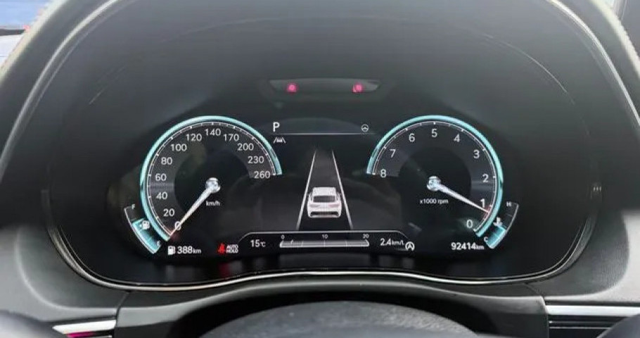 Genesis Gv70 