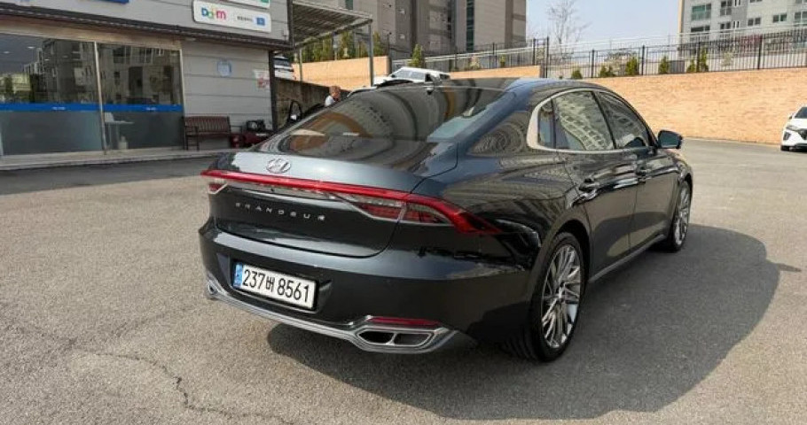 Hyundai Grandeur 