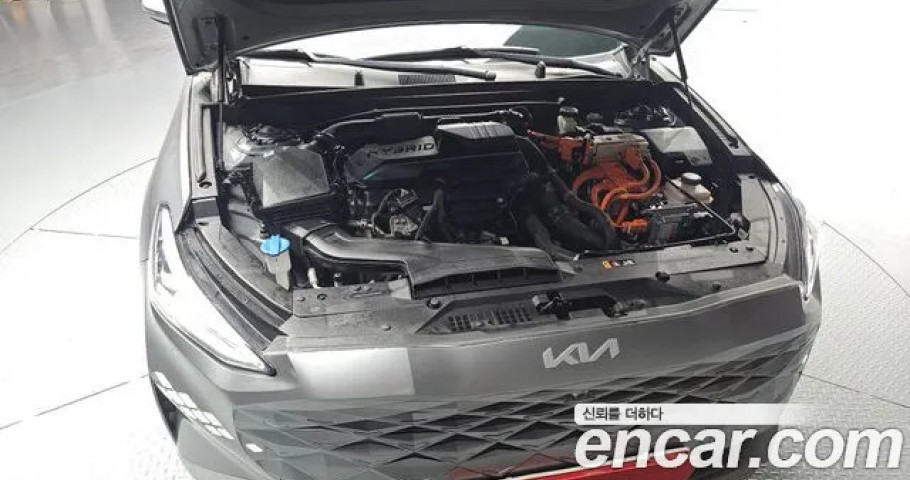 Kia K8 