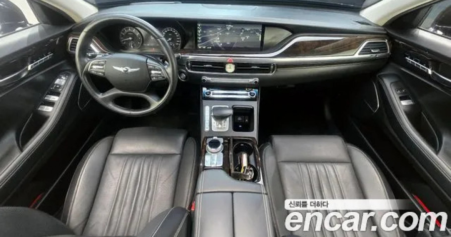 Genesis G90 