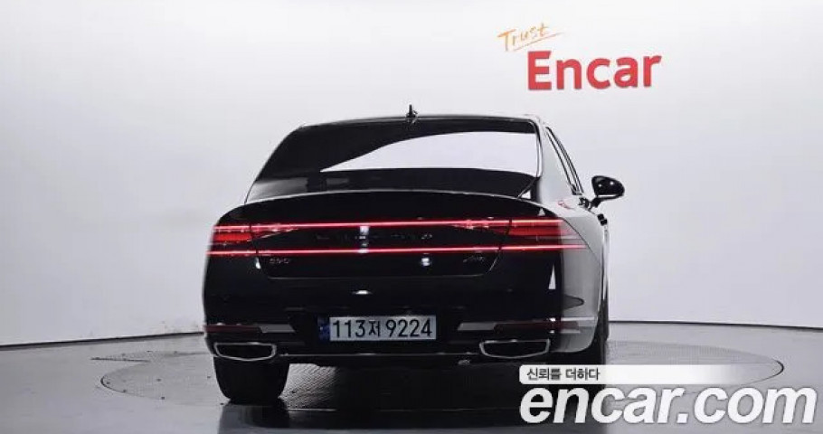 Genesis G90 